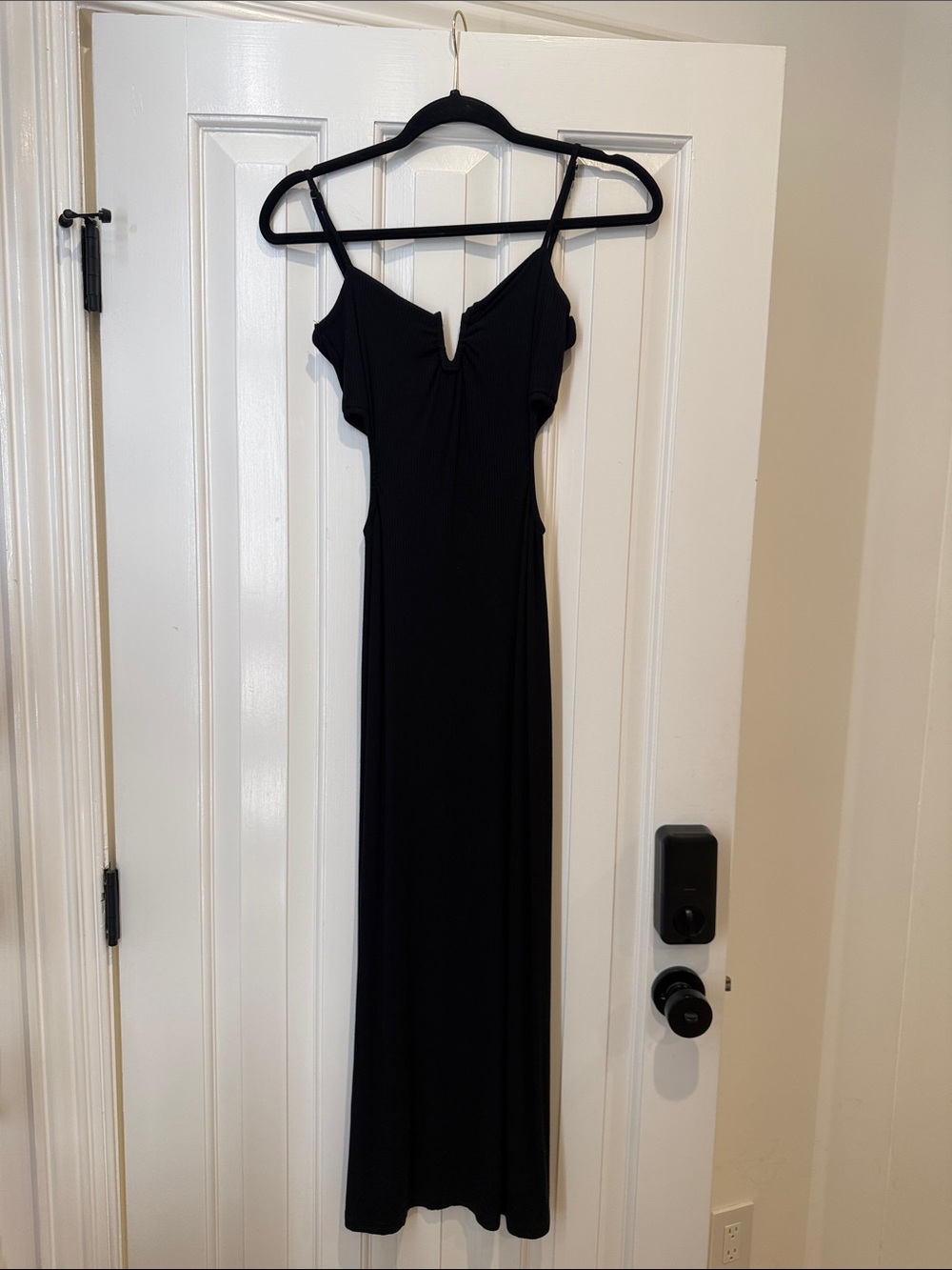 L space medium Classic Black cut out spaghetti -Strap adjustable Maxi Dress